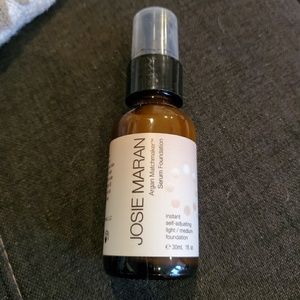 JOSIE MARAN argon oil serum foundation